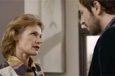 Julien : Sa réaction en apprenant que sa mère était la maîtresse de Mitia et Cyril !