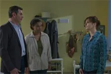 La police interroge Blanche sur Nicolas