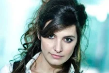 Laetitia Milot (Mélanie) : Après Plus belle la vie, va-t-elle rejoindre Demain nous appartient (TF1) ou Un si grand soleil (France 2) ? Elle répond !