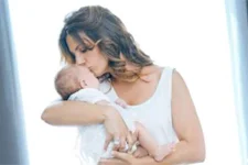 Laetitia Milot (Mélanie) se confie sur sa fille : « Il n’y a pas de mots assez puissants pour décrire ce beau cadeau »