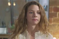 Léa questionne Yolande sur son couple avec Jocelyn