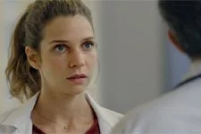 Léa va-t-elle intégrer le service de Nicolas ?