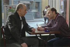 Léo se fait arnaquer par Jimmy Moon !