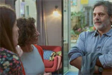 Luna et Sacha mentent à Mirta !