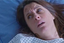 Luna prend conscience de son handicap et de sa dépendance sous l’œil de Bertrand