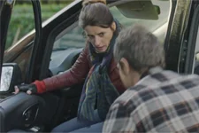 Luna quitte son appartement pour s’installer chez Andrès (Pavel) !