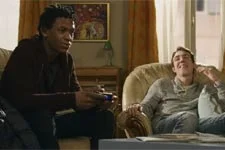 Lylou est-elle amoureuse d’Issa ? Kévin enquête !</