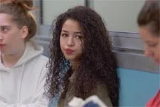 Mila accepte la proposition de Théo