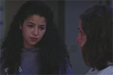 Mila apprend pourquoi sa mère a été frappée !