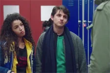 Mila refuse de travailler l’exposé d’histoire / géo avec Valère