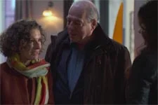 Mirta cherche à savoir si Mélanie a un amoureux