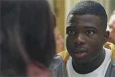 Mouss découvre le GROS MENSONGE de Luna !