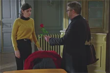 Nathan et Estelle s’alarment en voyant Sabrina rentrer à la coloc en état de choc !