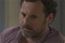 Nicolas a un flash-back d?une dispute entre ses parents !