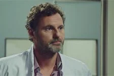 Nicolas annonce qu?il doit opérer Lola en urgence !