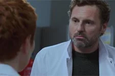 Nicolas demande un conseil à Babeth