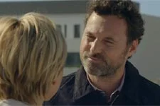 Nicolas menace Claire !