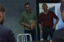 Patrick lève la garde à vue d?Hector !