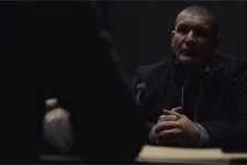 Patrick oblige Karim à faire tomber son ancien réseau !