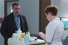 Patrick révèle à Babeth qu?Anne a demandé sa mutation