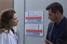 Patrick tente de faire comprendre à Léa que Jocelyn se sert de sa maladie pour arnaquer les gens