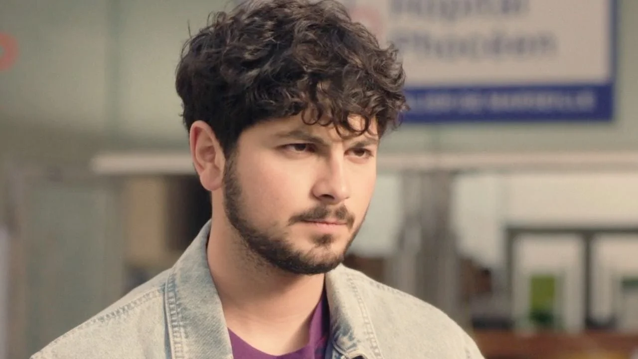 Plus belle la vie : après avoir découvert la vérité sur sa demi-sœur, Steve va-t-il enfin croire ses proches ?