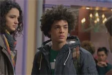 Plus belle la vie en avance : César est au courant !