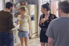 Plus belle la vie en avance : Francesco fait un SCANDALE à la coloc !