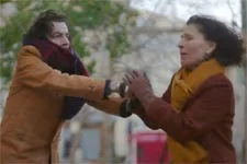 Plus belle la vie en avance : Jocelyn agresse violemment Mirta !