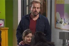 Plus belle la vie en avance : Lucie apprend le divorce de ses parents