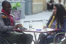 Plus belle la vie en avance : Mila dit OUI à Mouss !