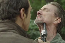 Plus belle la vie en avance : Pavel trahi par Anton !