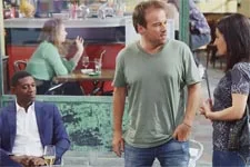 Plus belle la vie en avance : Samia et Djawad se revoient devant Jean-Paul !