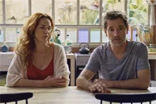 Plus belle la vie en avance : Voici LA RÉACTION de Clément en apprenant l’impensable entre Coralie et Théo !