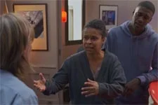 Plus belle la vie en avance : Zora s?en prend à Laetitia