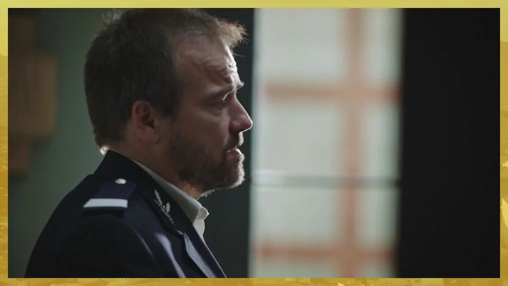 Plus belle la vie Extrait Prime : Boher arrive au Mistral pour organiser l’entraide