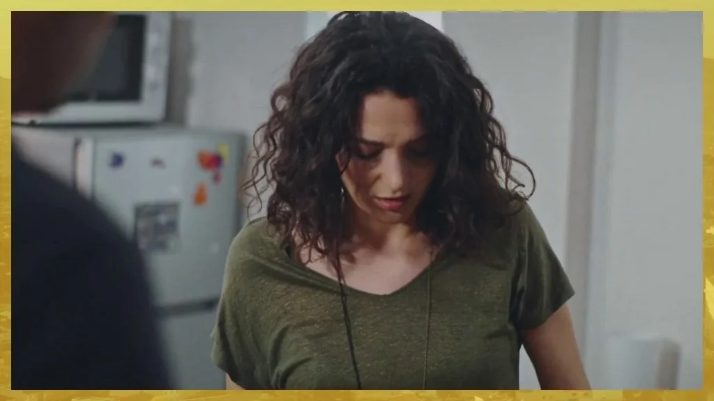 Plus belle la vie Indiscrétion : Baptiste parti à l'étranger au secours de Thérèse