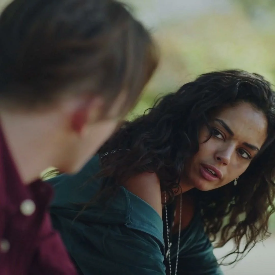 Plus belle la vie Indiscrétion : Betty enceinte ?!