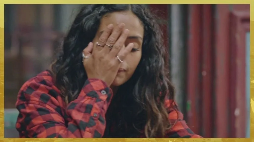 Plus belle la vie Indiscrétion : Betty face à la boîte de l’horreur