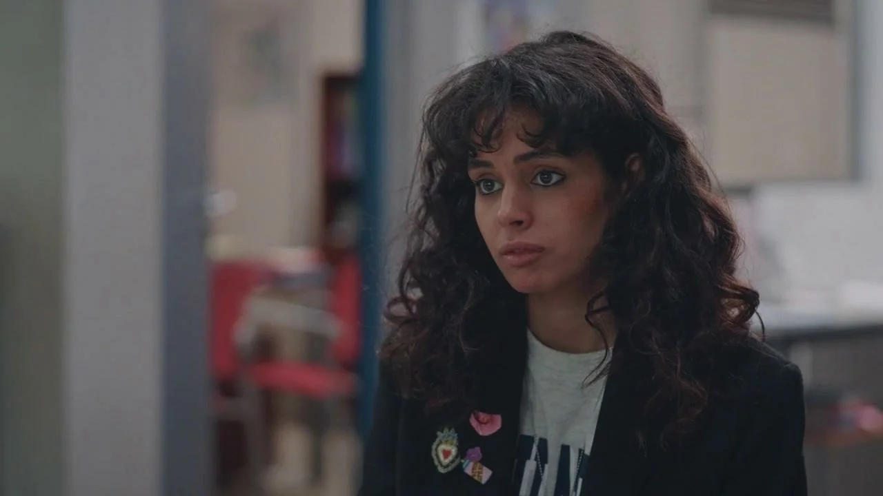 Plus belle la vie Indiscrétion : Betty porte plainte...