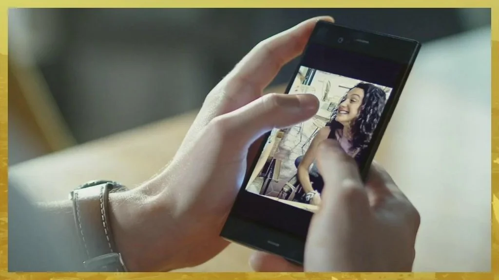 Plus belle la vie Indiscrétion : César obsédé par Emma