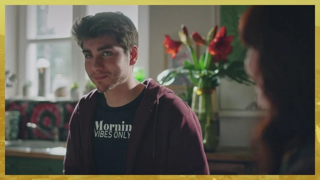 Plus belle la vie Indiscrétion : Delphine et Théo préparent le coup du siècle