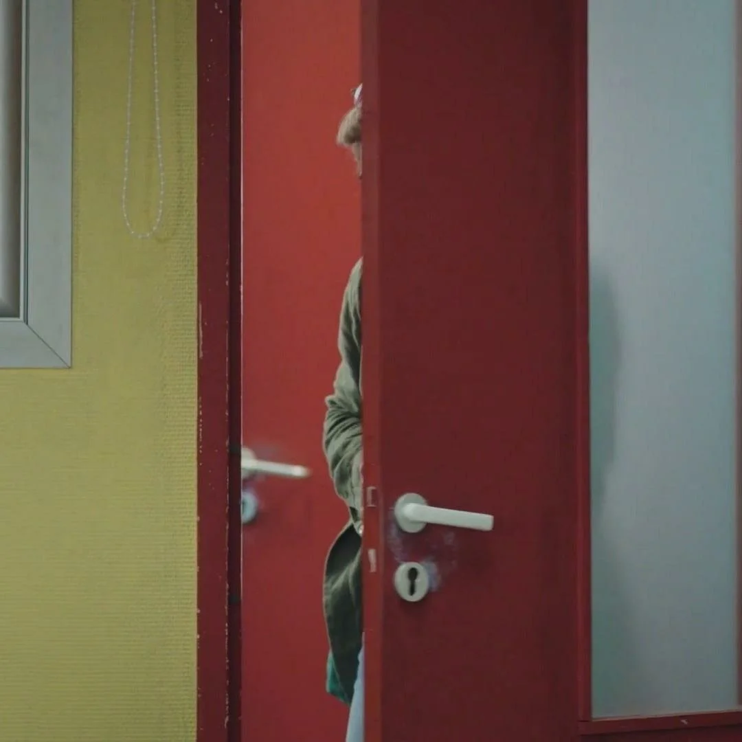 Plus belle la vie Indiscrétion : Et la nouvelle prof d'histoire-géo de Scotto est ...