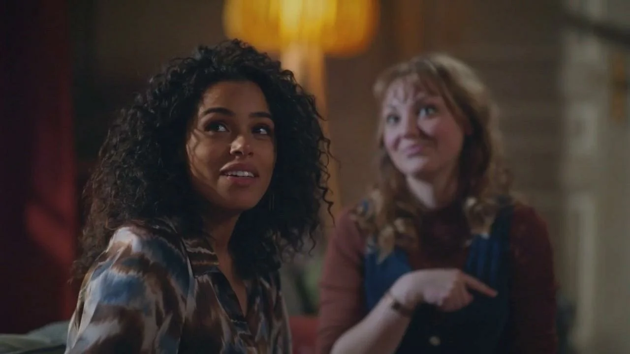 Plus belle la vie Indiscrétion : Fanny et Vidal : le bisous ?