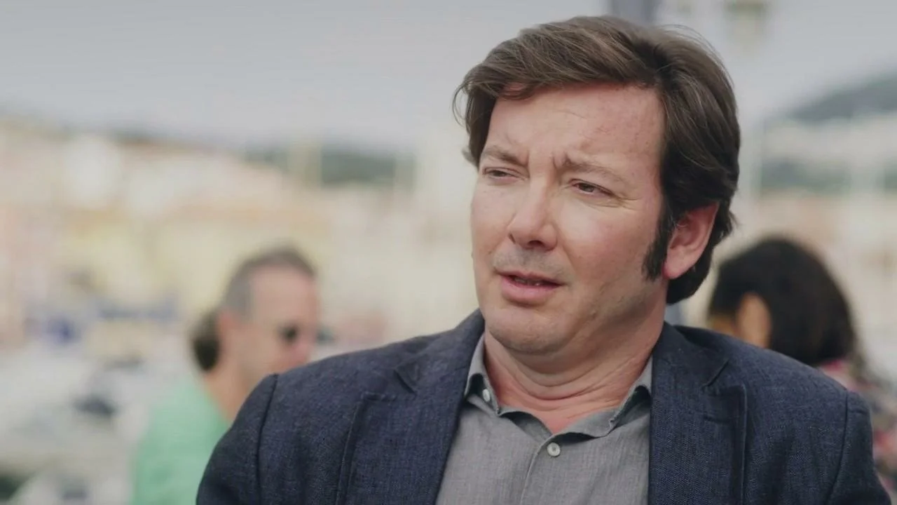 Plus belle la vie Indiscrétion : Kévin et Gérard, duo de coeurs brisés