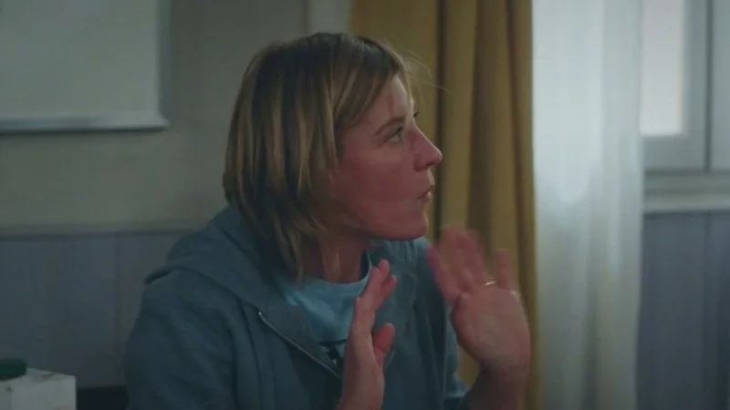 Plus belle la vie Indiscrétion : La guerre est déclarée entre Laetitia et son frère !