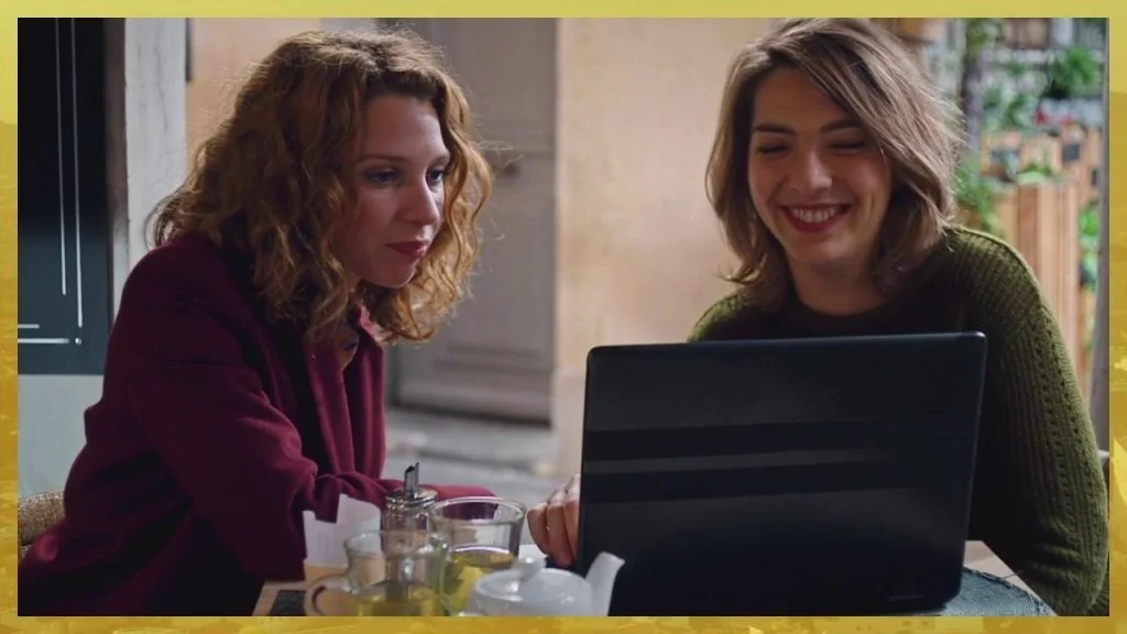 Plus belle la vie Indiscrétion : Léa découvre un dossier secret sur l’ordinateur d’Angélique