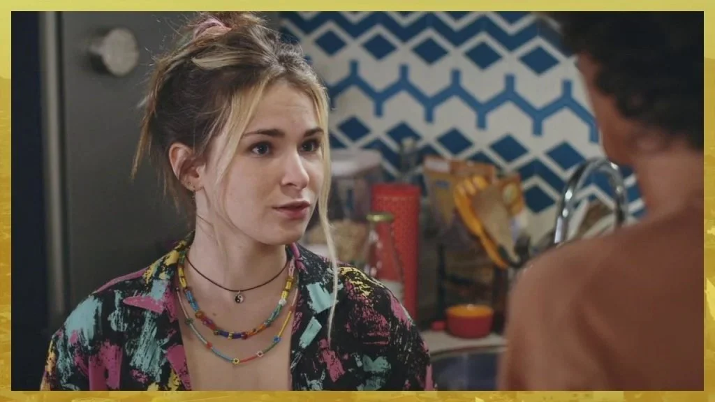 Plus belle la vie Indiscrétion : Lola va-t-elle faire sa première fois avec Jules ?