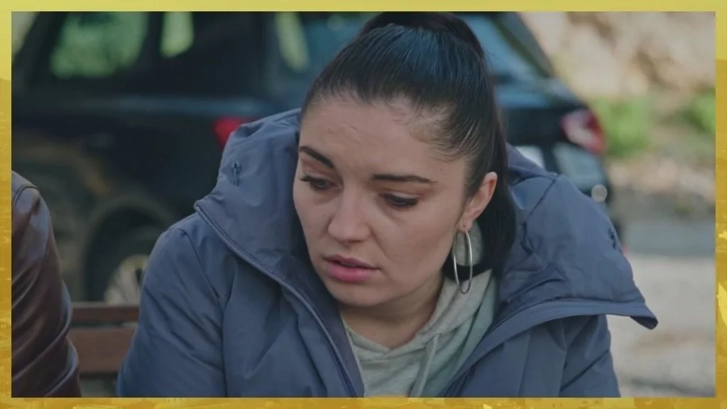 Plus belle la vie Indiscrétion : Manon avoue toute la vérité aux Nebout