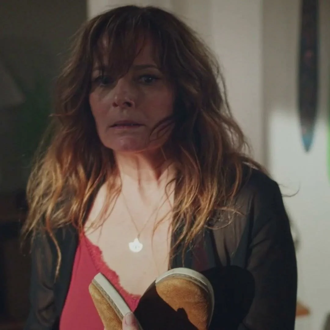 Plus belle la vie Indiscrétion : Noé surprend sa mère avec...